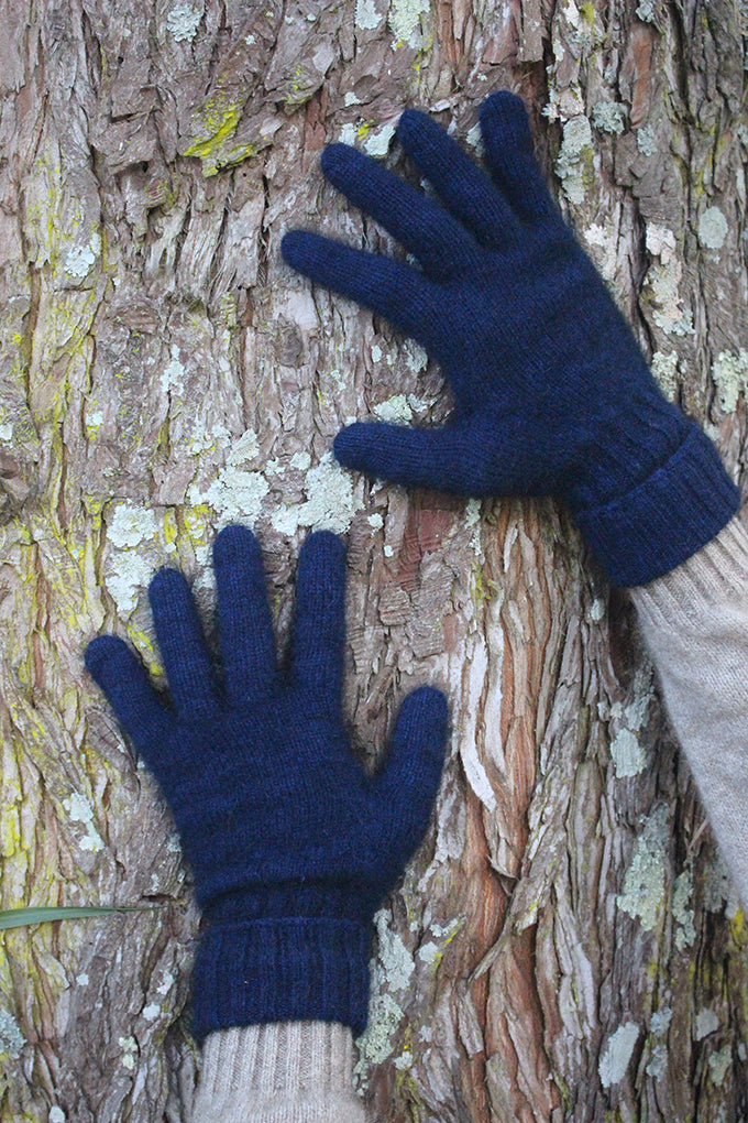 Turn Back Possum Merino Gloves
