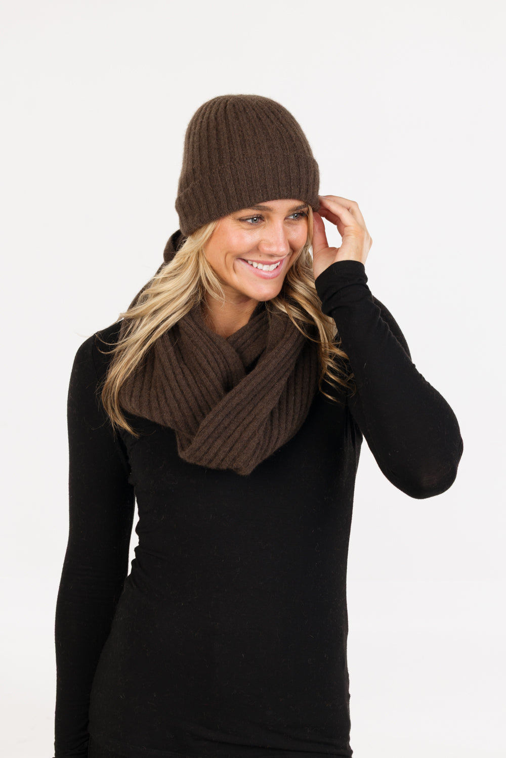 Ribbed Possum Merino Loop Scarf