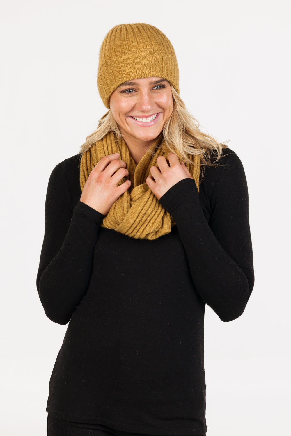 Ribbed Possum Merino Loop Scarf