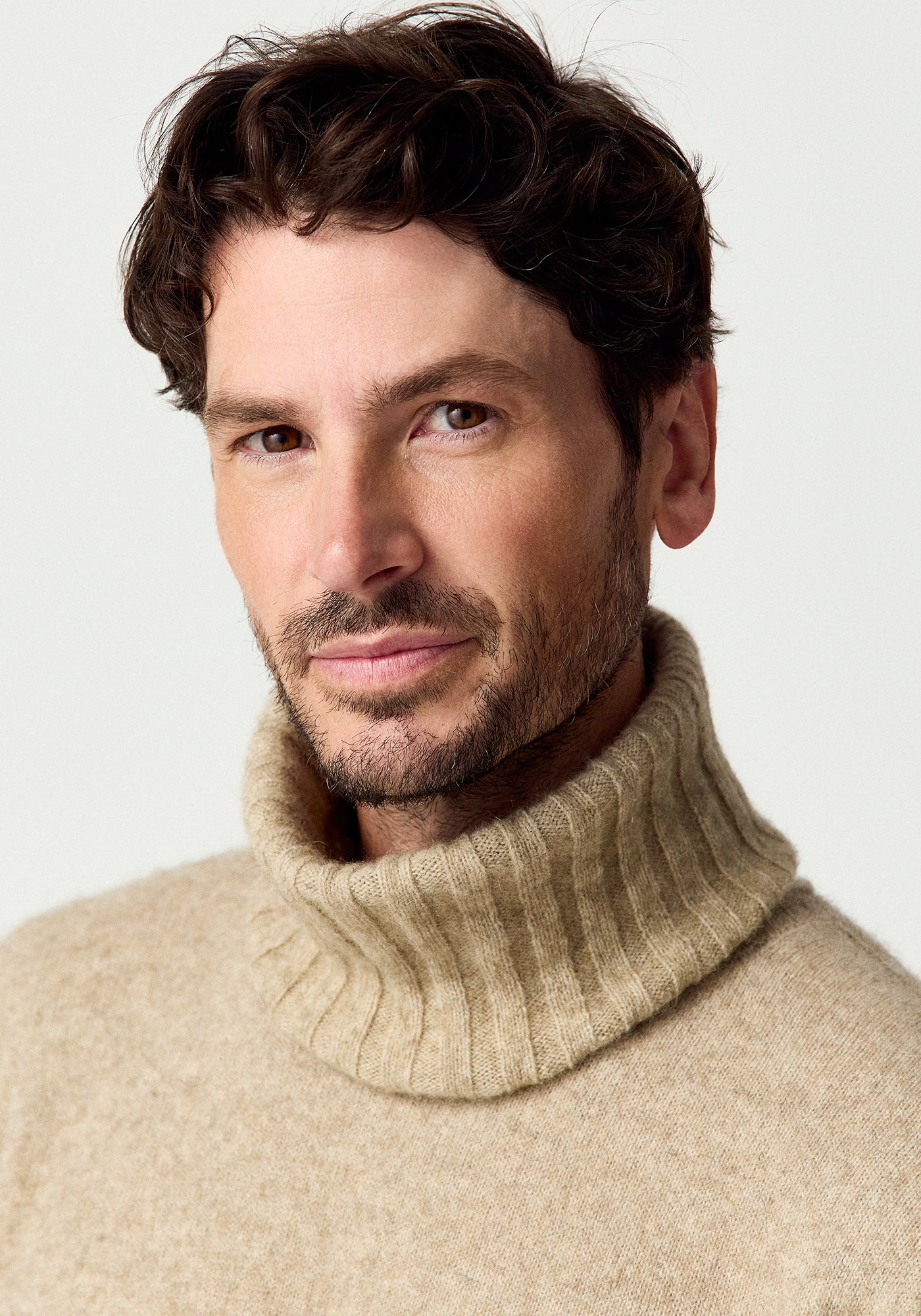 Essential Possum Merino Snood Secondary image