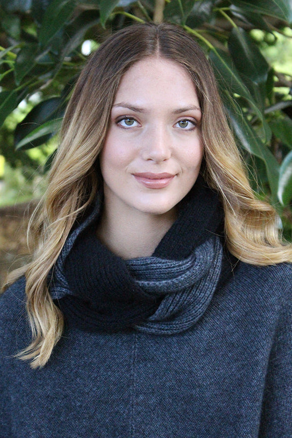 Plait Possum Merino Cowl Main image
