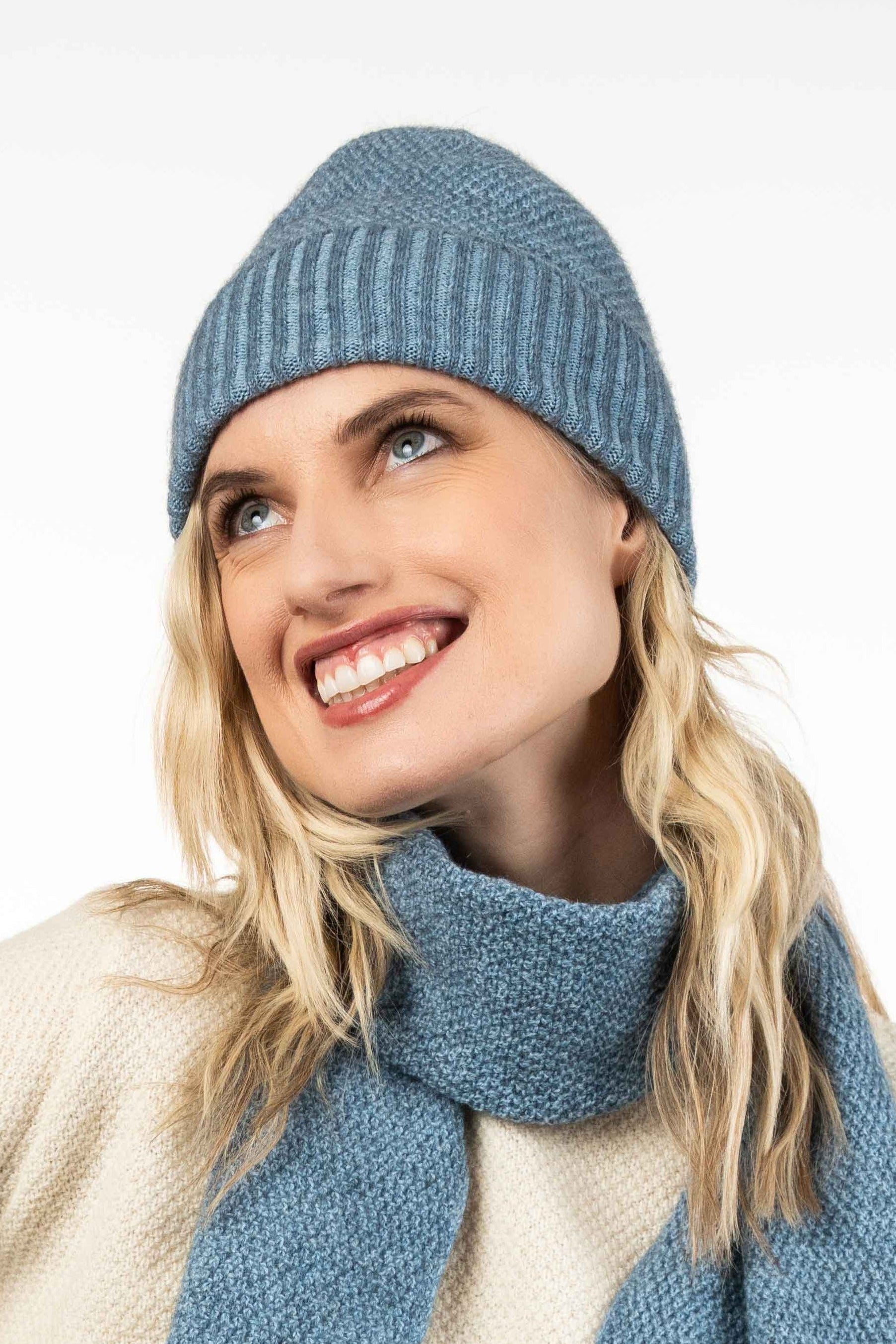 Moss Stitch Plated Possum Merino Beanie