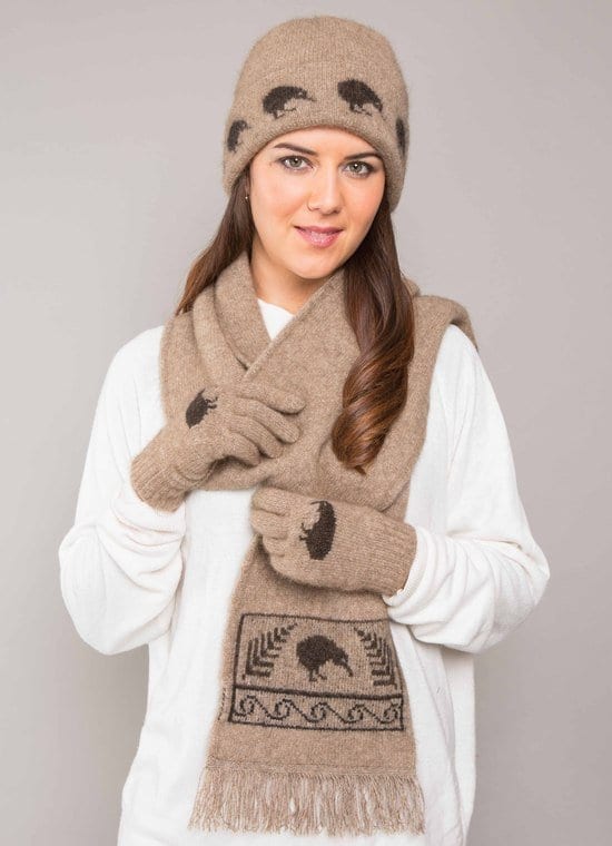 Kiwi Motif Possum Merino Scarf Main image