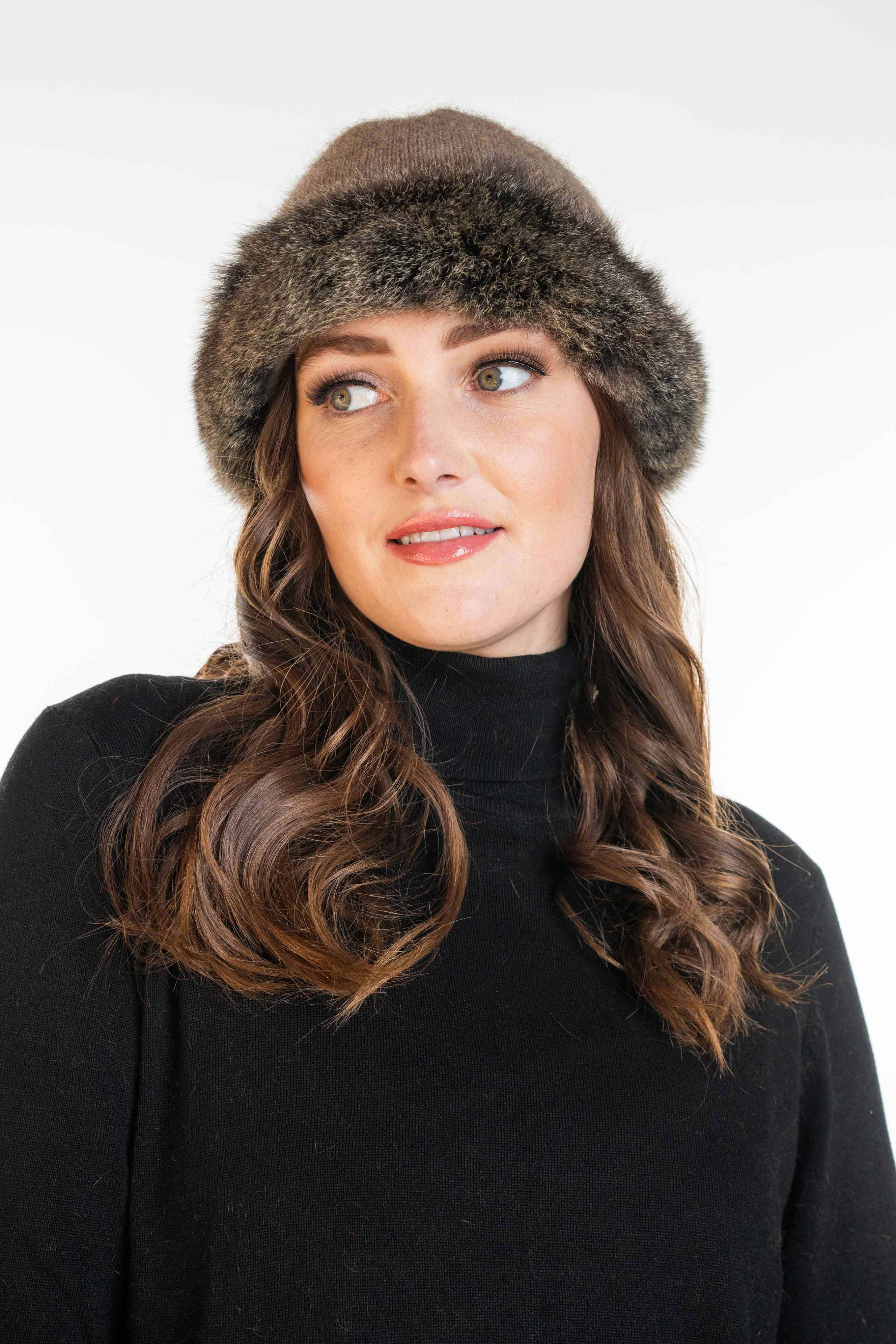 Fur Trim Possum Merino Beanie Secondary image