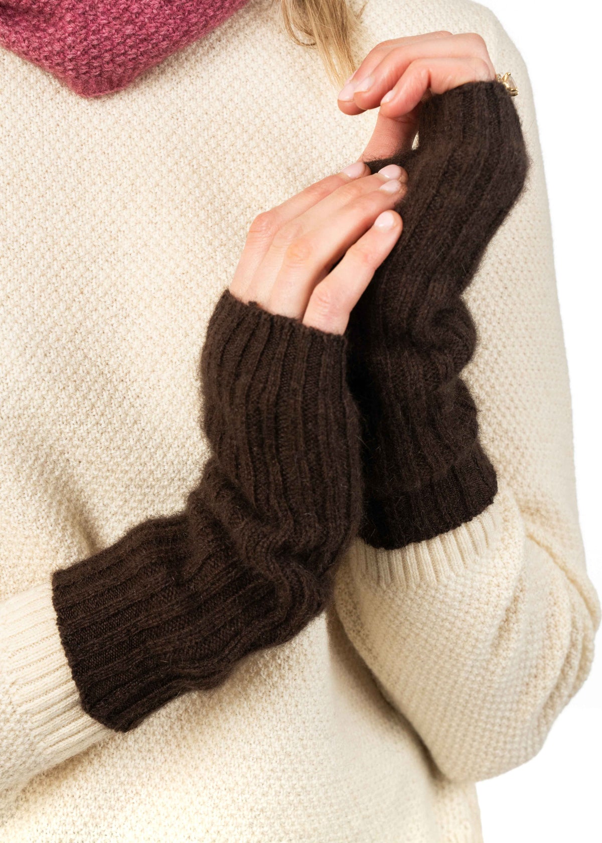 Possum Merino Ribbed Glovelets Main image