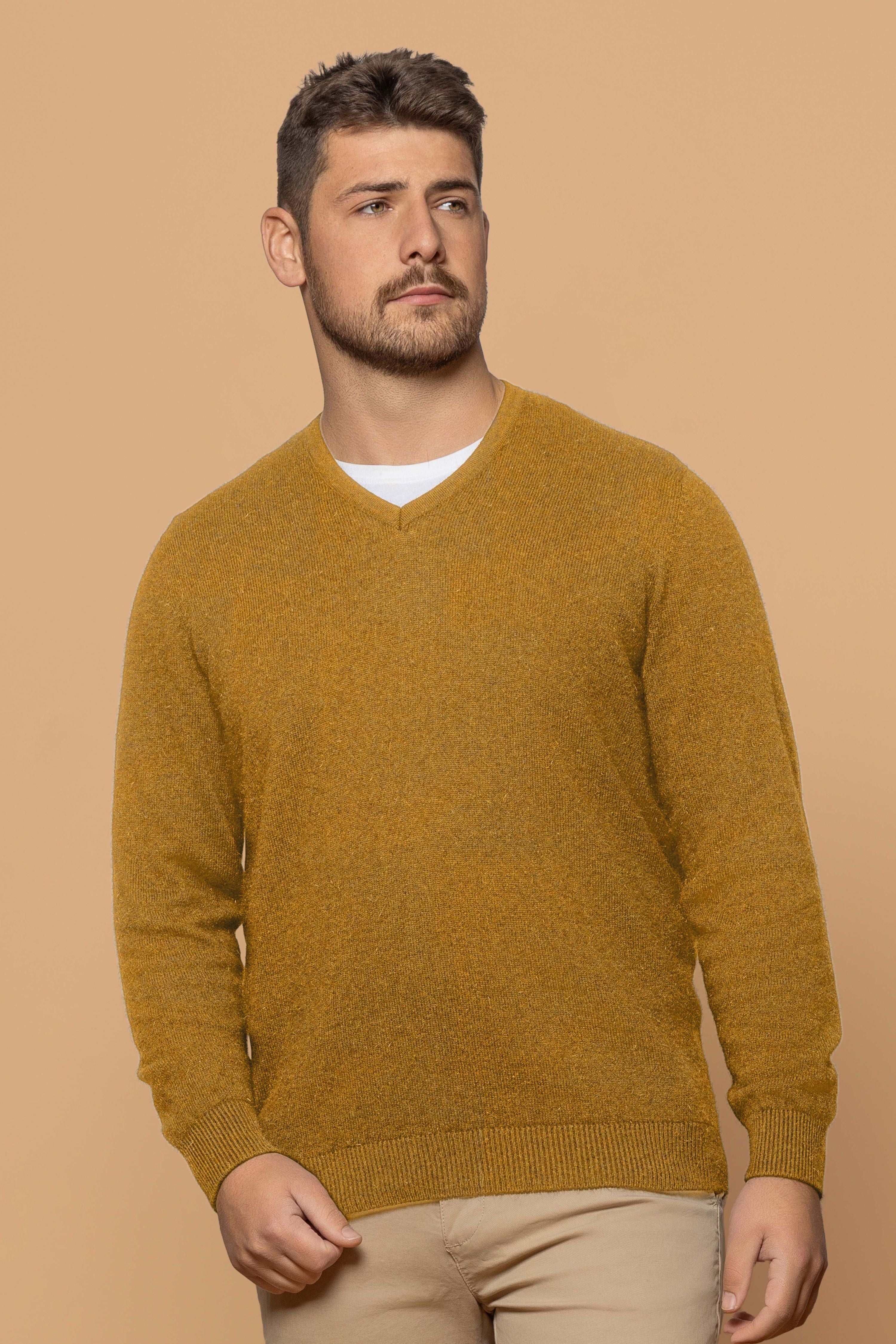 Men's Lightweight Possum Vee Neck Sweater Secondary image