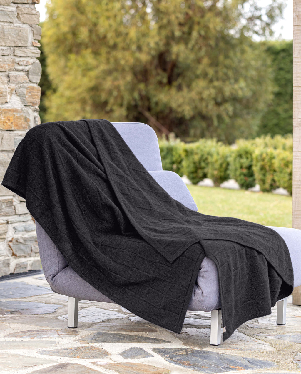Queen Possum Merino Throw