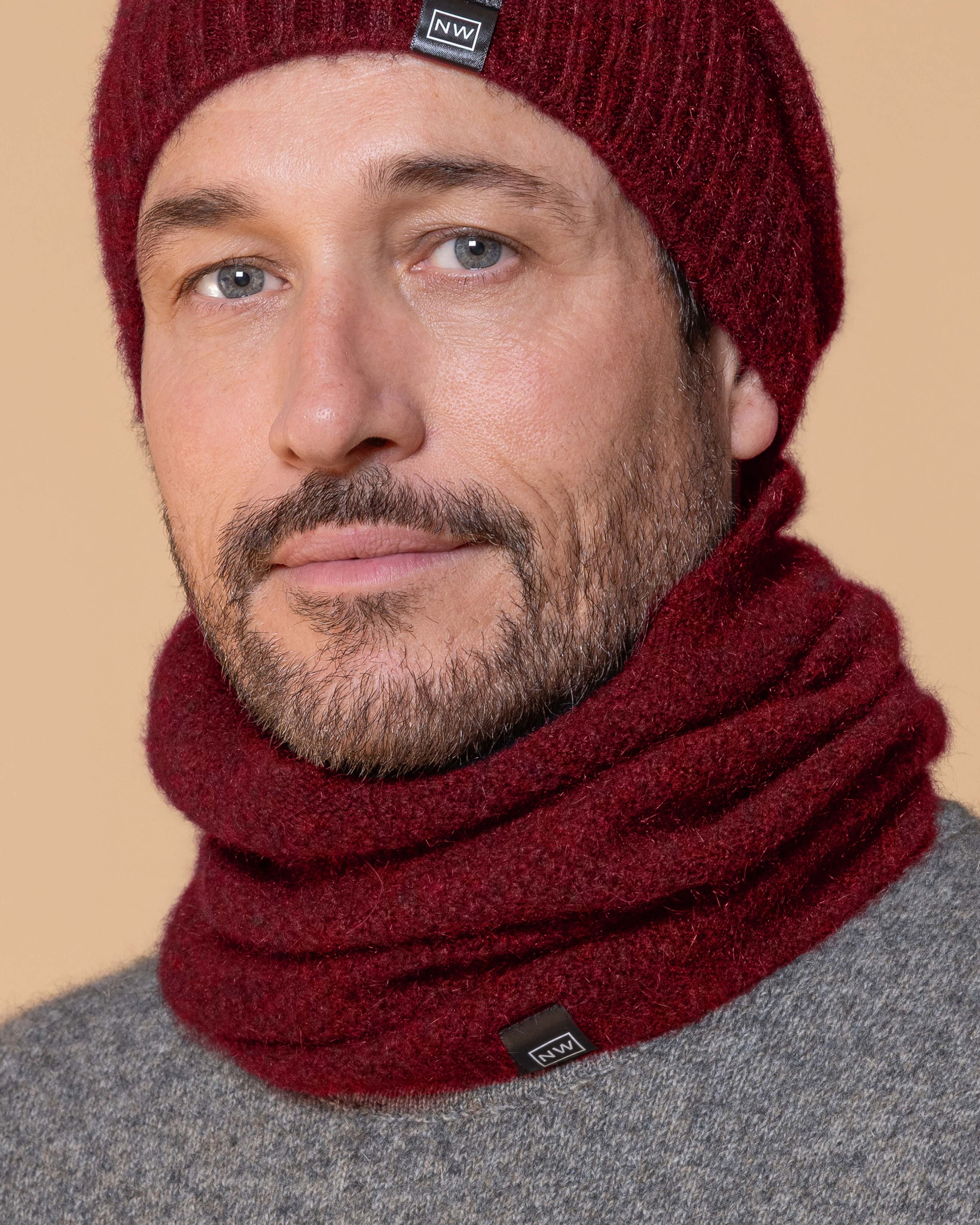 Moss Stitch Possum Merino Neck Warmer Secondary image