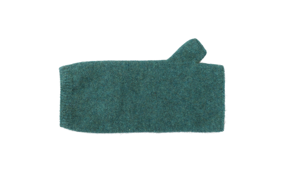 Short Possum Merino Wrist Warmer