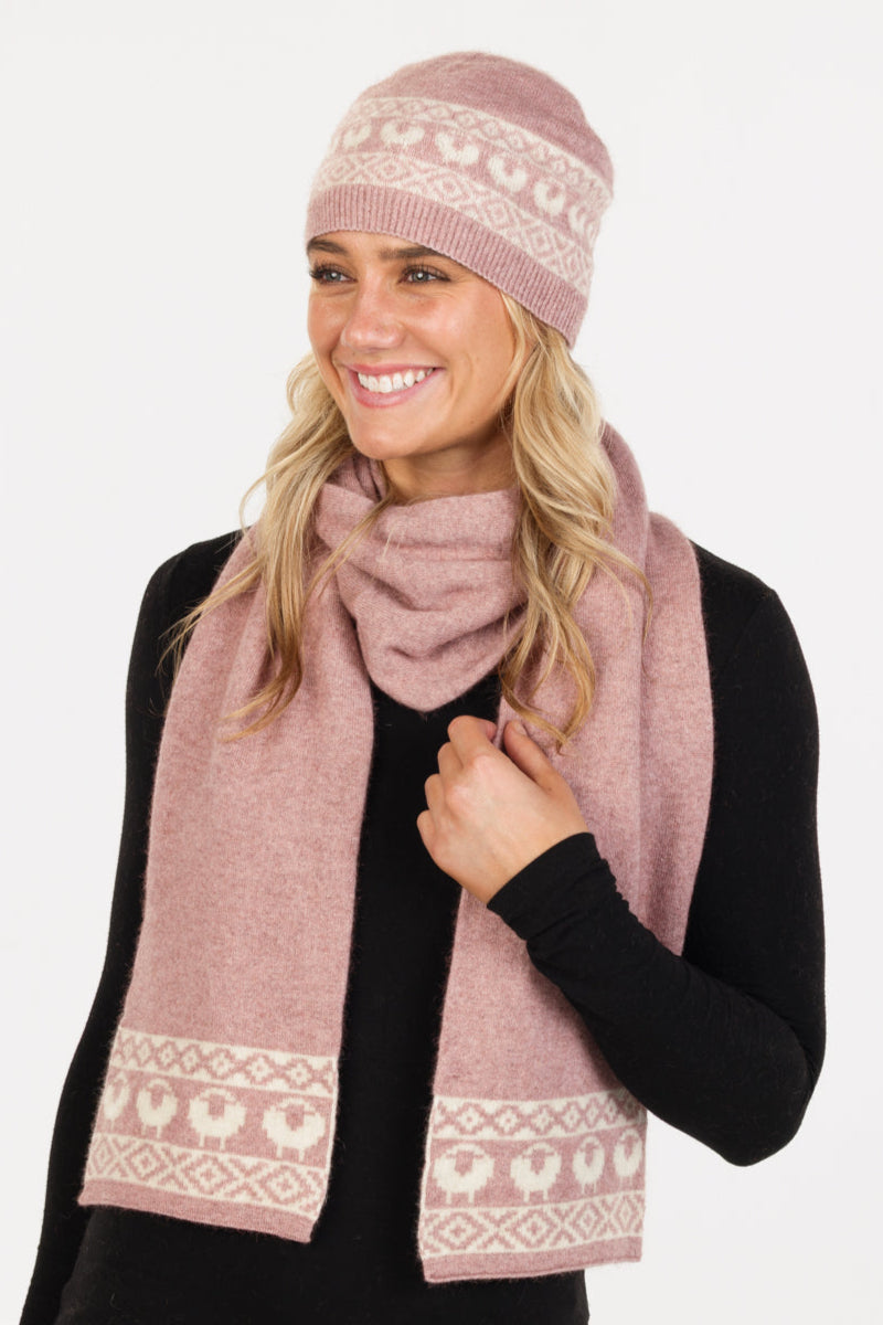 Possum Merino Farm Scarf Secondary image