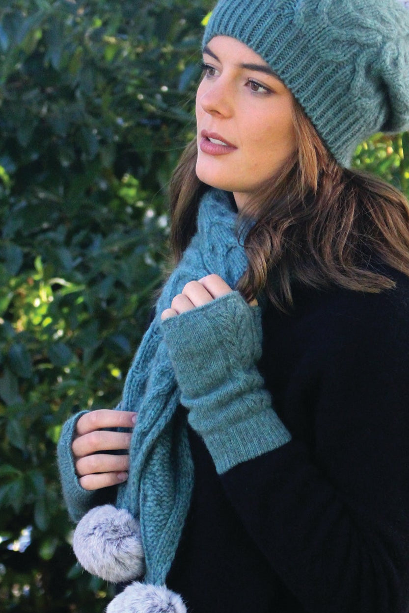 Cable Knit Possum Merino Fingerless Mitten Main image