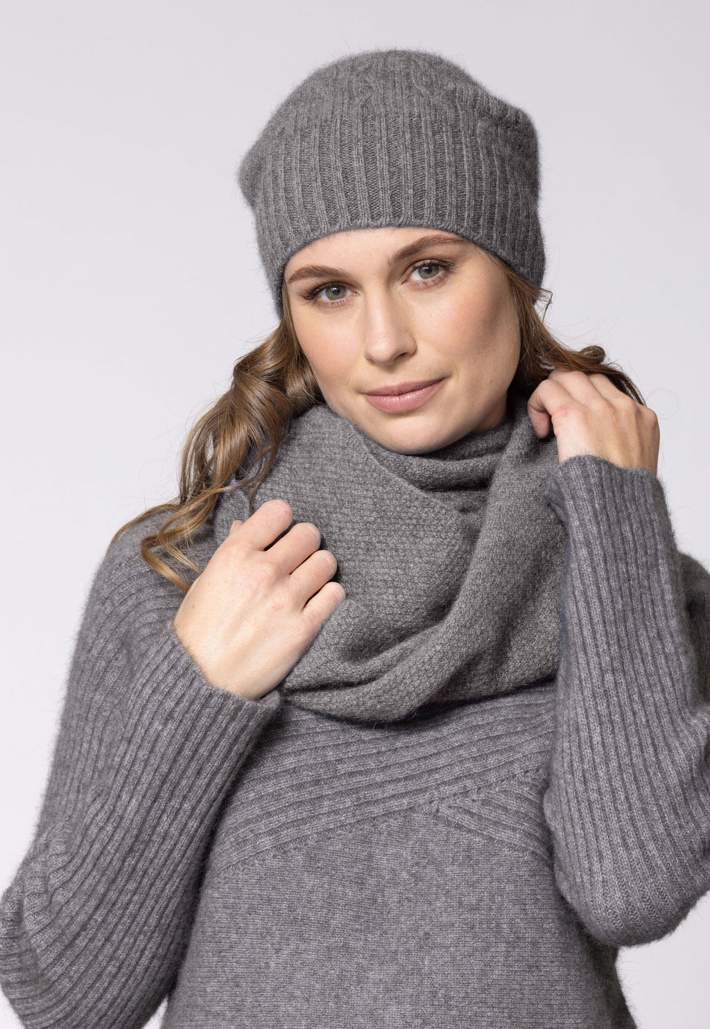 Moss Possum Merino Monti Scarf