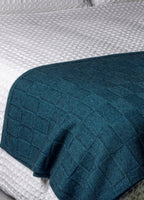 Queen Possum Merino Throw