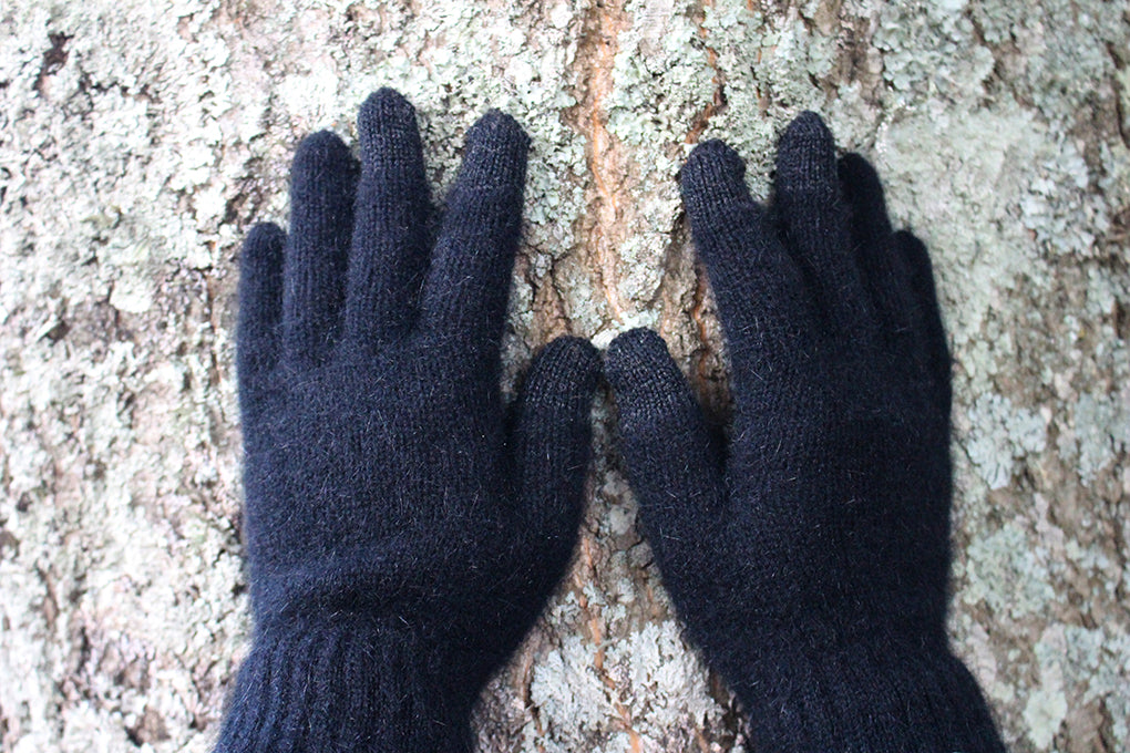Touch Screen Possum Merino Gloves Secondary image
