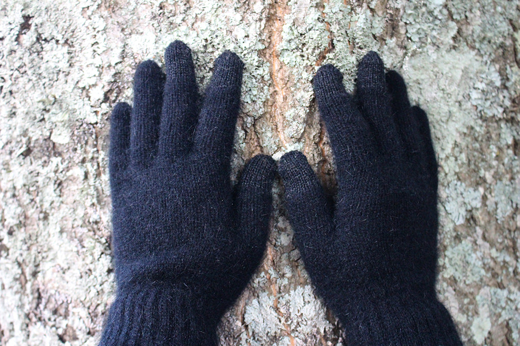 Possum Merino Touch Screen Gloves - Lothlorian Knitwear