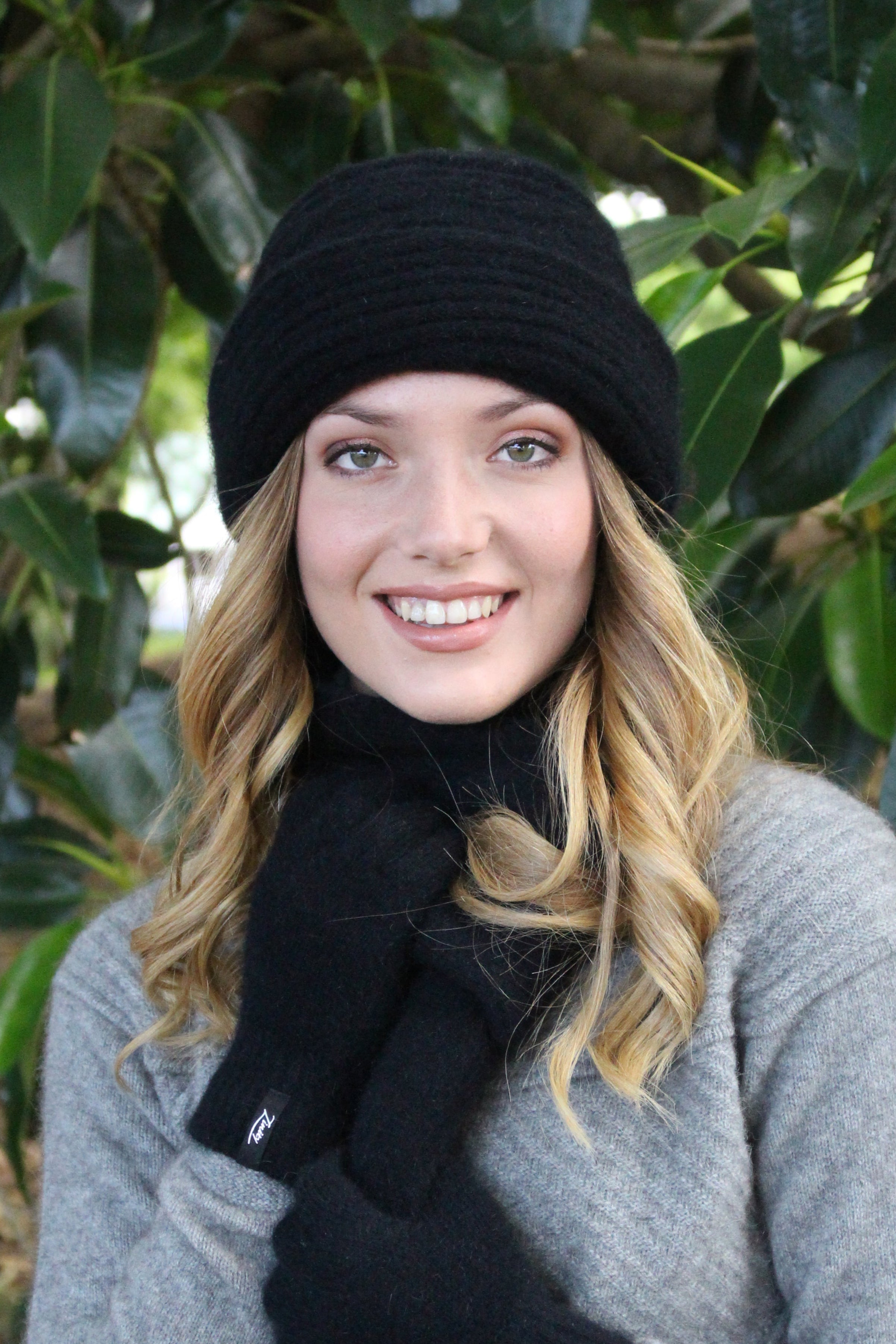 Ribbed Possum Merino Clouche Hat Secondary image